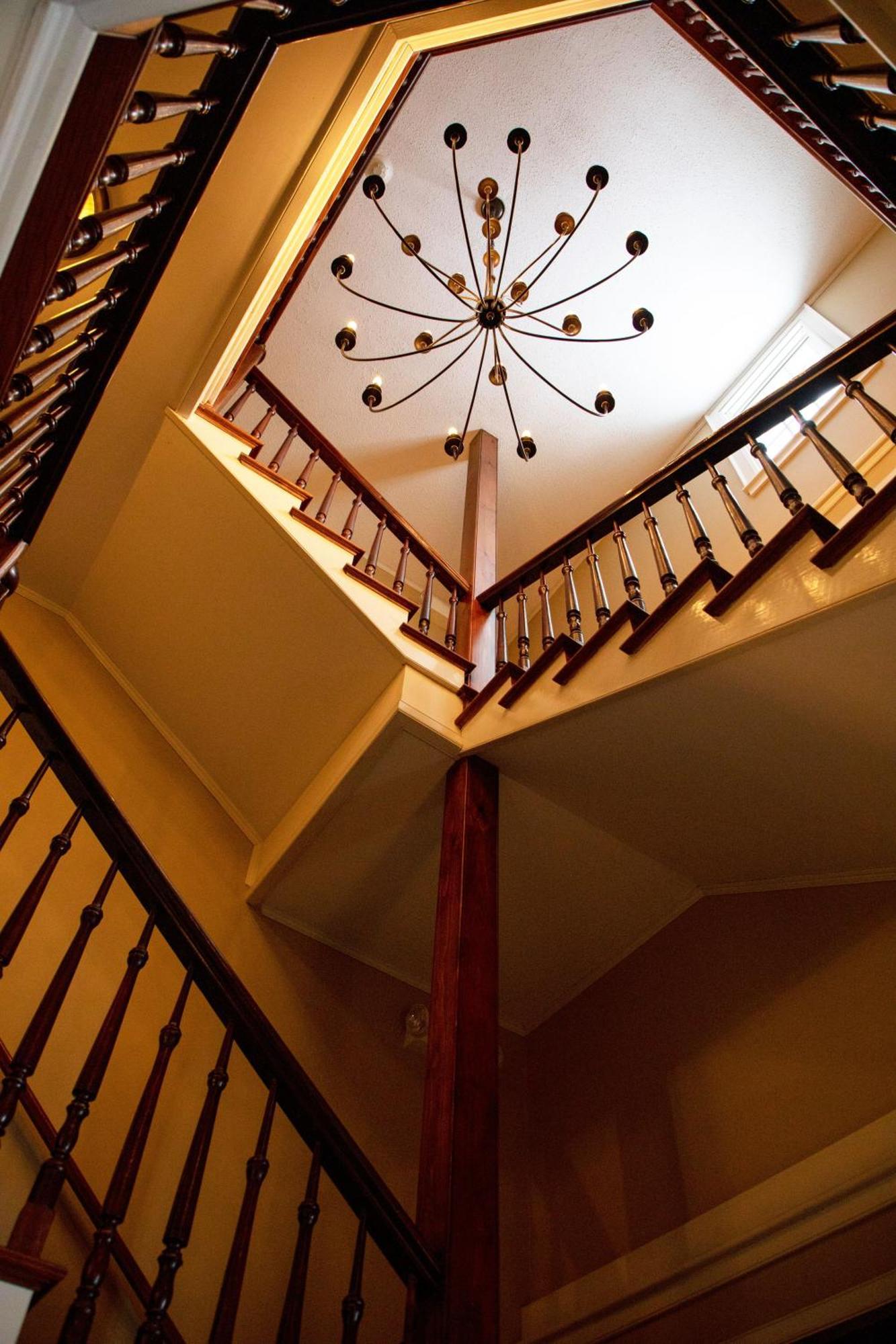 The Dorset Inn Bagian luar foto