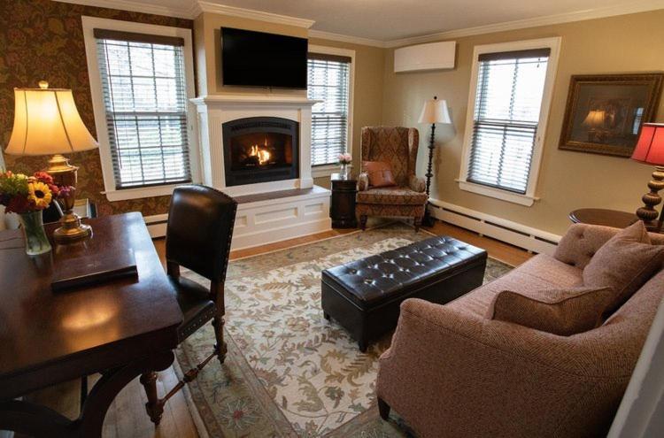 The Dorset Inn Bagian luar foto