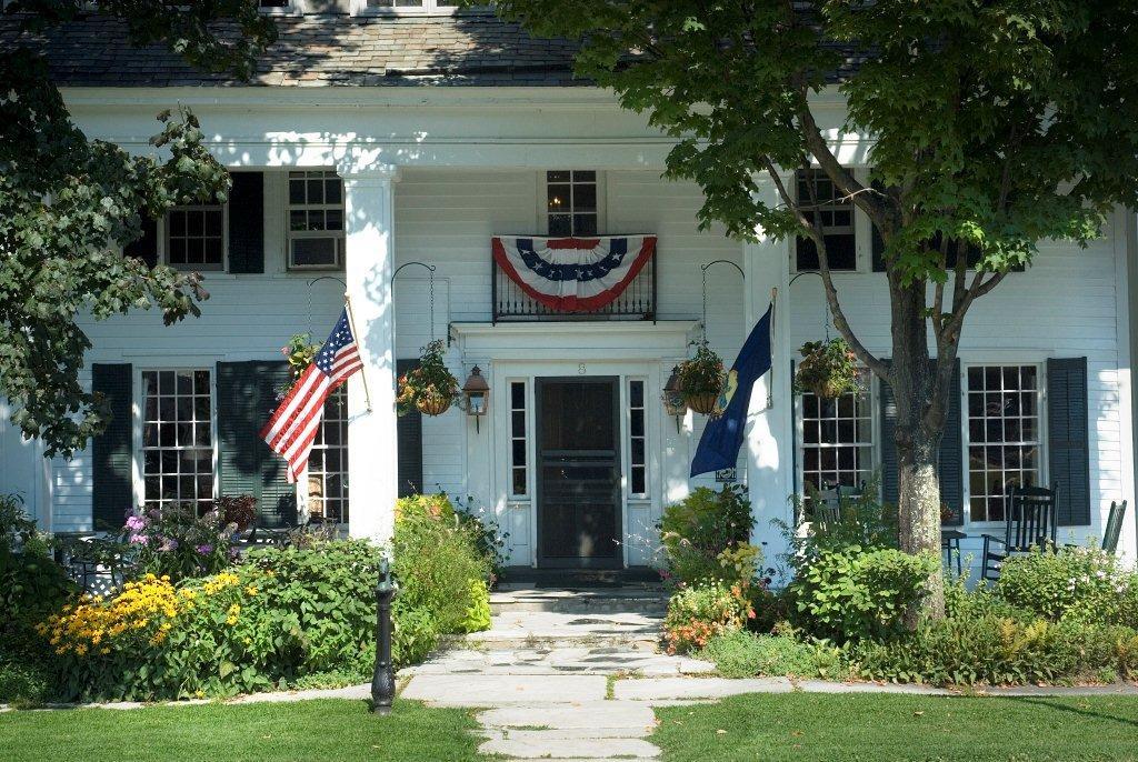 The Dorset Inn Bagian luar foto
